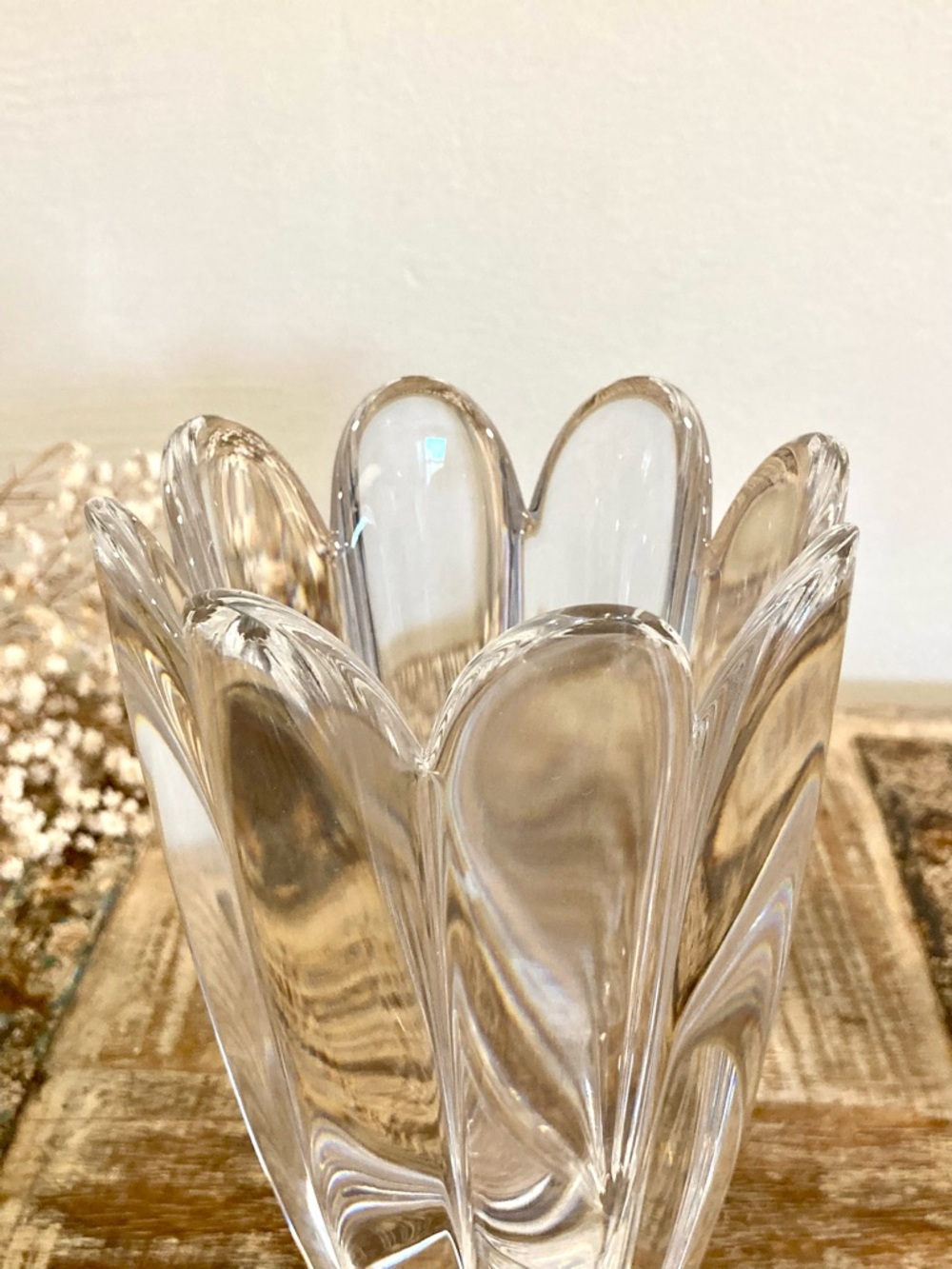 Orrefors Crystal Eight Point Tulip Flower Vase 6 5/8” Tall Sweden - Picture 7 of 15